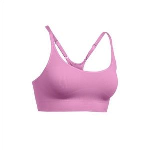 Under Armour Seamless Essential Sports Bra